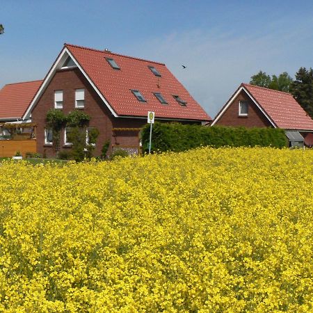 Ein Haus Am Kornfeld Apartment Fehmarn Exterior foto