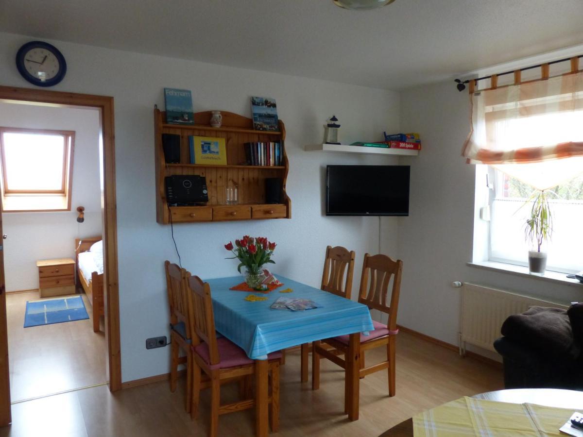 Ein Haus Am Kornfeld Apartment Fehmarn Exterior foto